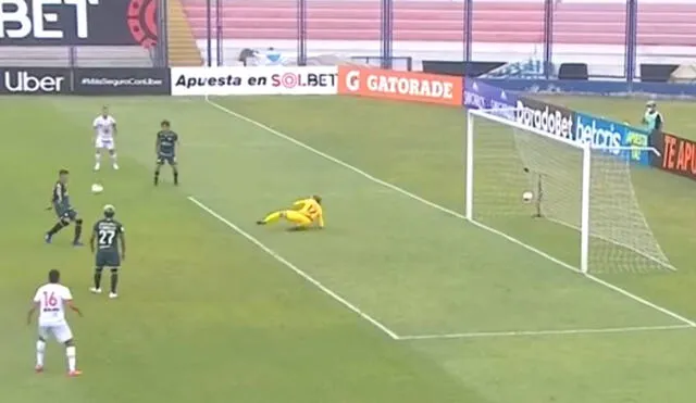 Ayacucho empató el partido tras un autogol de Luis Velarde. La pelota le rebotó en el pecho. Foto: captura Gol Perú
