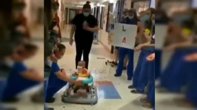 El personal del hospital de la Universidad de Duke despidió al pequeño con confeti. Fuente: Instagram.