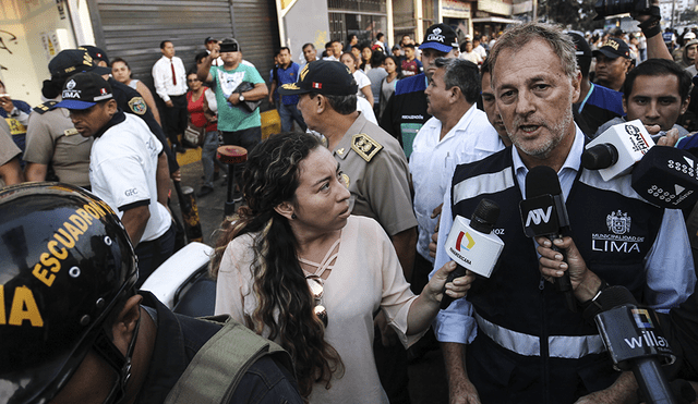 Municipalidad de Lima realizó operativo contra el comercio informal en Polvos Azules 