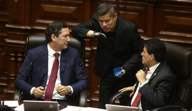 El debate fue sumamente candente; no obstante, no se abordó en demasía el tema central: la reforma política. Foto: La República.