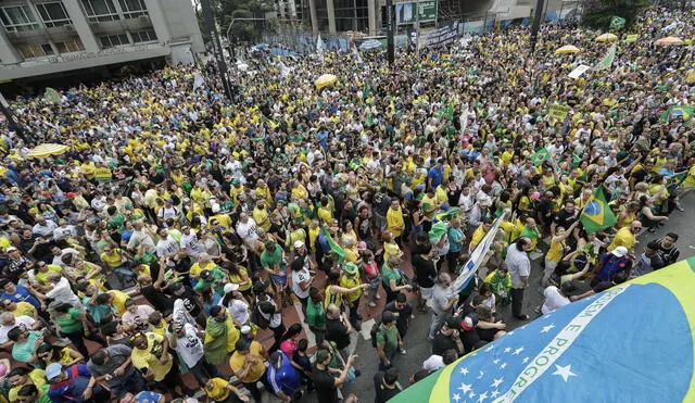 Brasil entra en la recta final de su convulsa campaña electoral