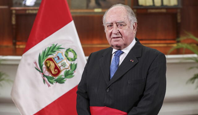 Ántero Florez-Aráoz renunció al cargo de ministro de Defensa en el 2007 tras la masacre del 'Baguazo'. Foto: Presidencia