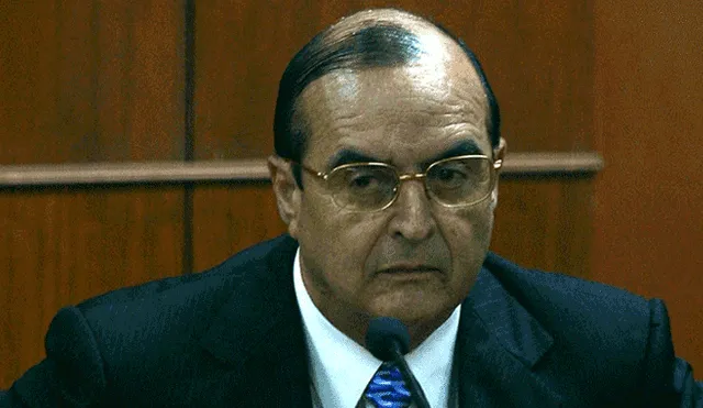 Vladimiro Montesinos espera al fiscal José Domingo Pérez