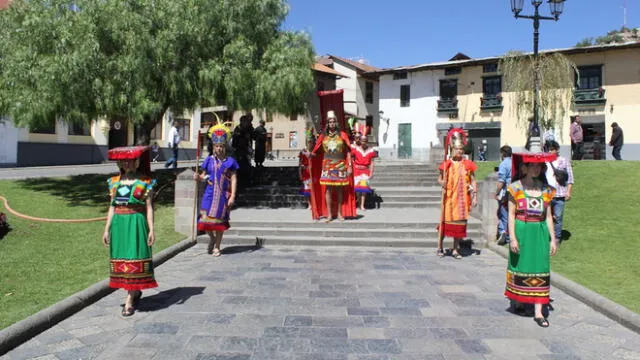 Escenifican homenaje a la tierra y el sol en Cajamarca