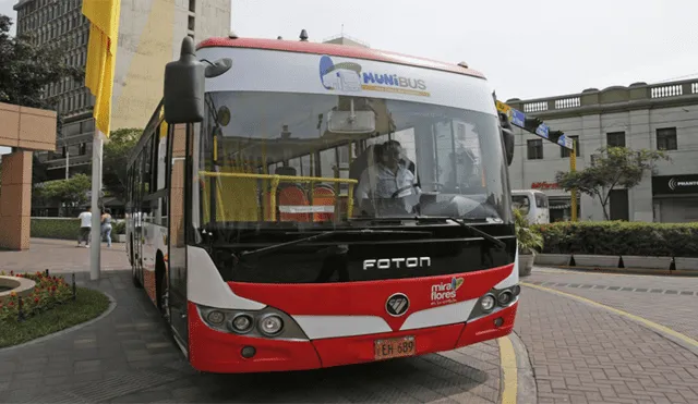 Miraflores presenta su primer bus inclusivo