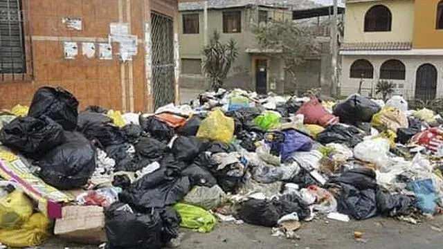 El Agustino: continúan problemas por cúmulos de desperdicios en calles [FOTOS]