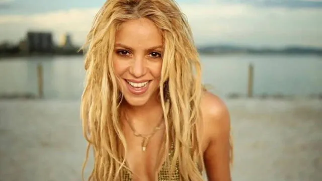 Shakira es descubierta con radical cambio de look junto a Piqué [FOTOS]