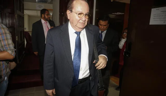 Fiscal pide impedimento de salida del país para Luis Nava por caso Odebrecht