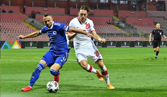 Polonia remontó el partido contra Bosnia de la jornada anterior. Foto: AFP