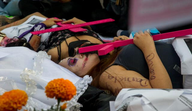 Los 2.240 asesinatos a mujeres representan un promedio diario de 10,5 casos de enero a julio de 2020. Foto: AFP