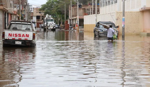 Las inundaciones en 2017 dejaron miles de damnificados en diversos distritos de Lambayeque. Foto: La República