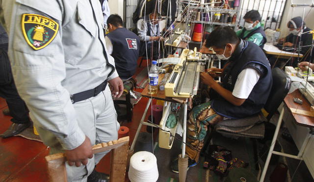 Internos pueden elegir también el taller de confección.