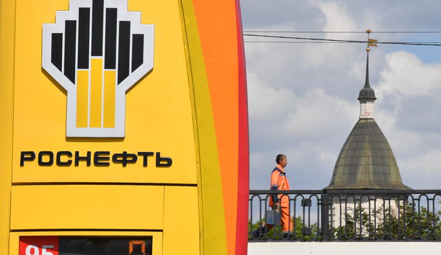 Rosneft sufre pérdida millonaria de 3.500 millones de dólares en dos horas tras sanciones de EE. UU. Foto: AFP.