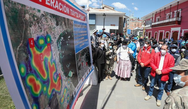 Primer ministro estuvo verificando el funcionamiento de la "Operación Tayta" en la región altiplánica. Foto: PCM.