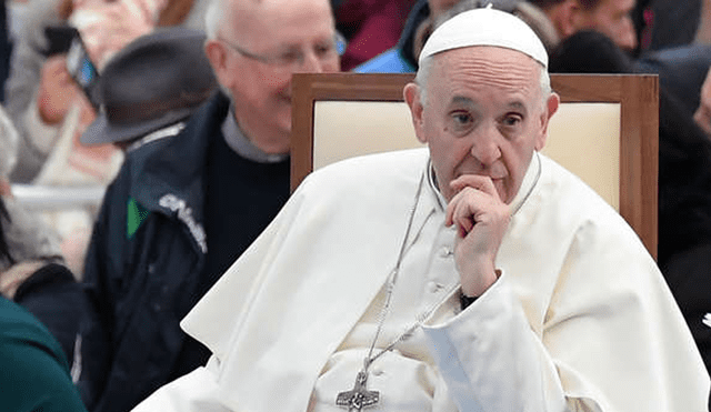 Papa Francisco destituye a sacerdote chileno investigado por abuso a menores 