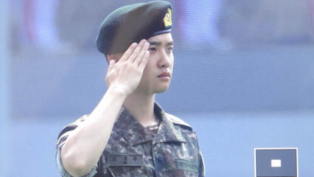 EXO D.O durante su servicio militar.