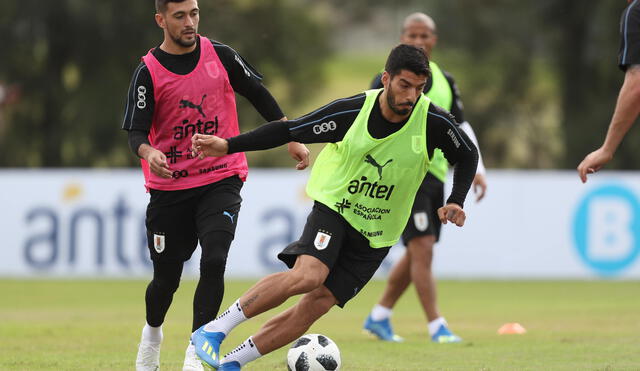 Suárez ya entrena con Uruguay