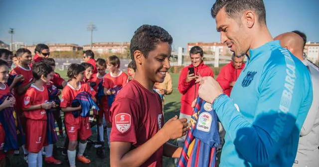 Scotiabank: Equipo infantil arequipeño cumple el sueño de visitar FC Barcelona