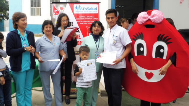 Rinden homenaje a Donantes Voluntarios de Sangre en Chiclayo