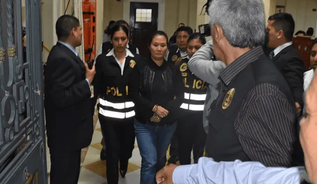 Beto Ortiz publica polémica foto tras prisión preventiva contra Keiko Fujimori