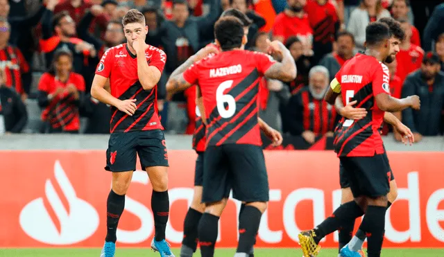 Con gol de Guilherme Bissoli, Athletico Paranaense obtuvo su primer victoria en el grupo C de la Copa Libertadores 2020. | Foto: EFE