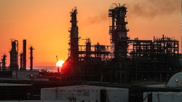 Petroperú recibe premio por préstamo sindicado para refinería Talara