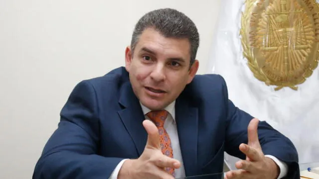 Fiscal Rafael Vela: "El DU 003 entorpeció la colaboración eficaz"