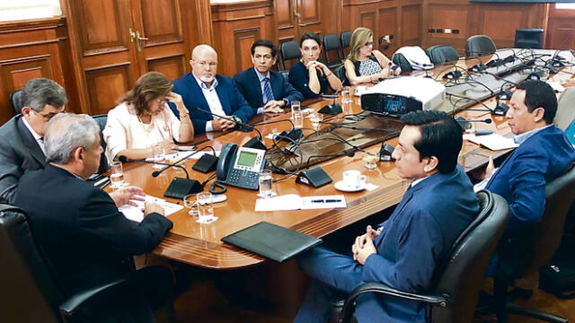 Oficialismo cree que César Villanueva ya cumplió su ciclo como jefe de gabinete