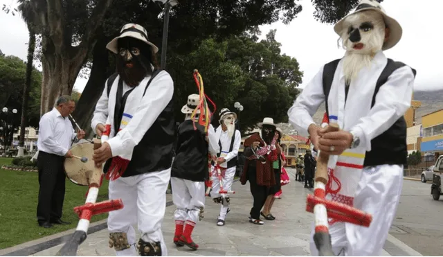 Declaran Patrimonio Cultura de la Nación a la danza Tatash de Huánuco