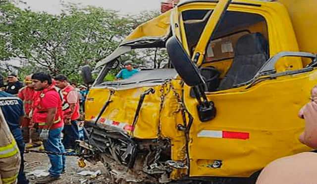 La Libertad: choque de camiones deja tres heridos en Chepén