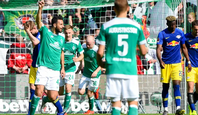 Claudio Pizarro confesó que pudo jugar en Real Madrid, Foto: AFP