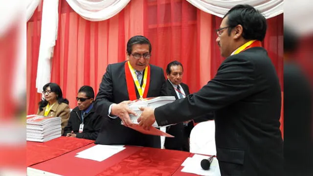 Corte de Justicia de Puno elaboró documentos en sistema Braille para invidentes