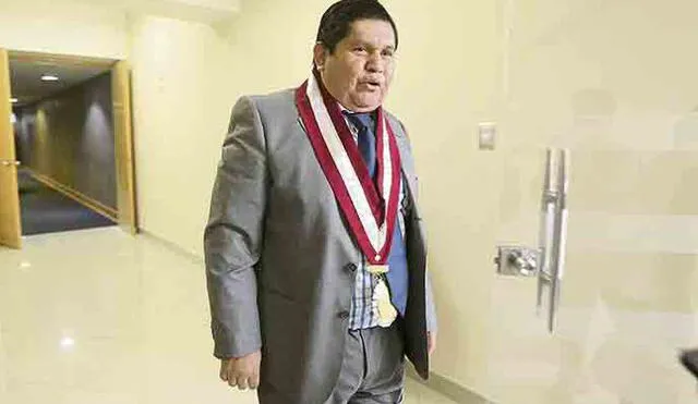 Walter Gutiérrez fue sentenciado a 4 años de cárcel suspendida por participar en accidente de tránsito en el 2014.