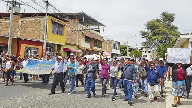 Castellanos protestaron para exigir celeridad en trabajos de rehabilitación
