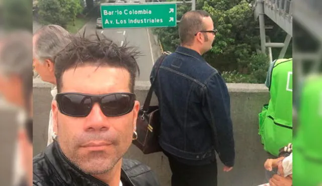'Tomate' Barraza viaja a Colombia y presume foto con cantante internacional en Instagram