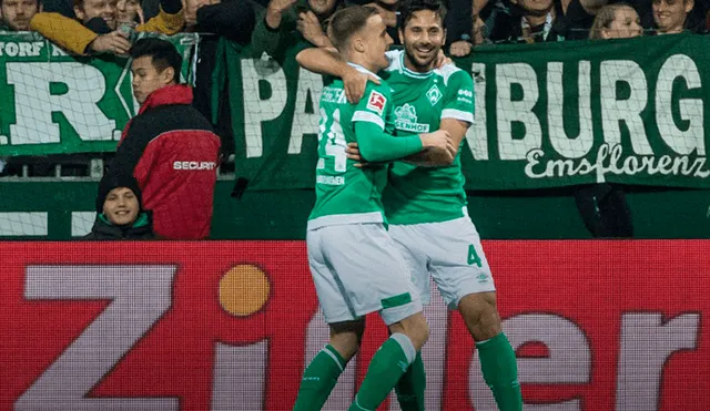 Delantero del Werder Bremen sobre Pizarro: "Jamás pensé jugar a su lado"