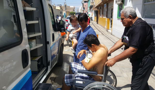 Chiclayo: Una veintena de pasajeros salvaron de morir tras despiste de bus