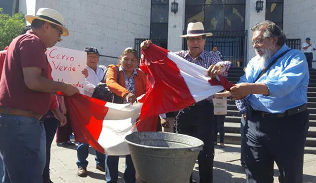 Arequipa: Protestan contra Cerro Verde