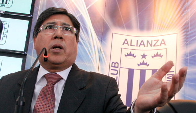Guillermo Alarcón fue presidente de Alianza Lima durante 2009-2012. Foto: Libero