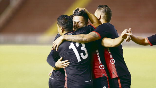 Melgar goleó por 3-0 a Ayacucho FC [FOTOS]