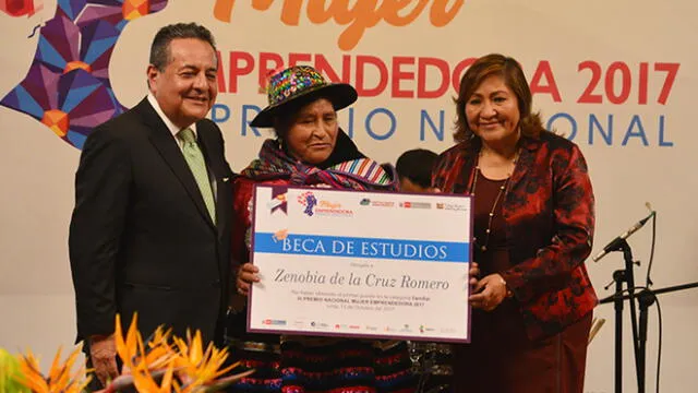 Ministra Choquehuanca: Quiero mujeres empoderadas para luchar contra la violencia