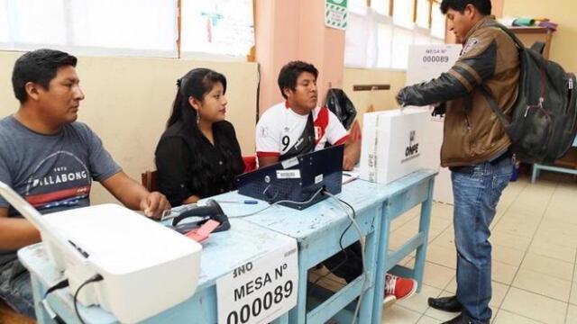 El 74% de arequipeños cambian su voto luego de revisar una encuesta