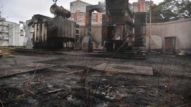 Explosión de estación eléctrica en Caracas sumió en el ‘terror’ a venezolanos [VIDEOS]