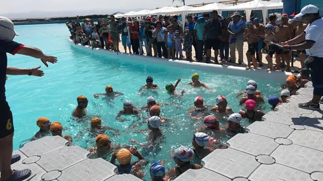 Arequipa: Realizan concurso de natación en laguna artificial en medio del desierto [VIDEO]