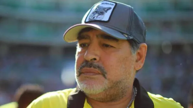 Diego Armando Maradona.