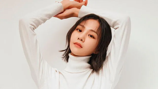 Han Ji Eun es una cantante y actriz surcoreana, nacida el 3 de junio de 1987.