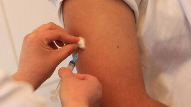 Vacunarán a más de 13 mil adultos mayores para prevenir la influenza estacional