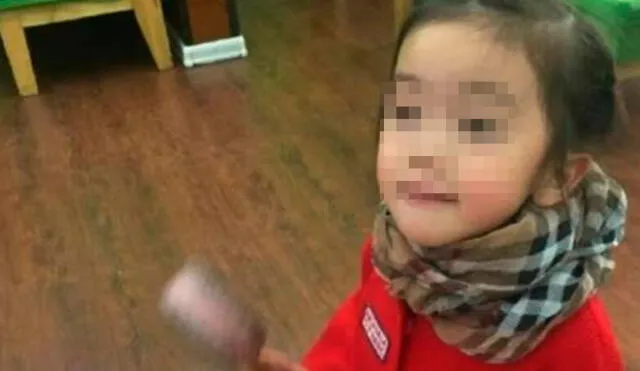China: niña de 6 años murió luego de que su profesora le echó pegamento en la boca