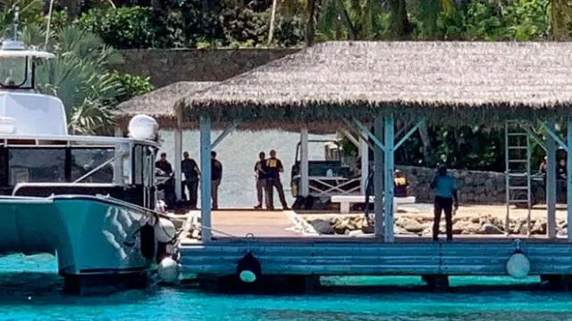 Los agentes del FBI irrumpieron en la isla en busca de posibles esclavas sexuales. Foto: Facebook.