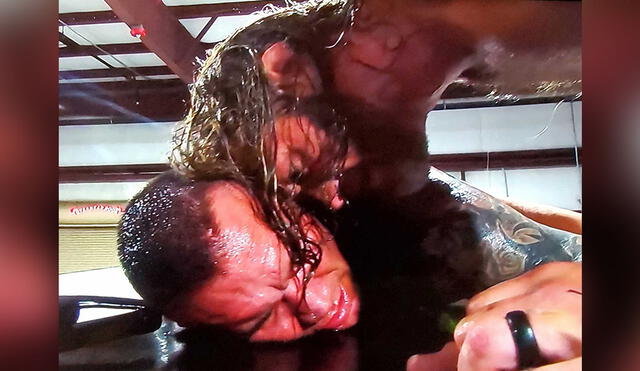 Un sillazo fue la estocada final para Randy Orton en The Last Man Standing Match. Foto: WWE.